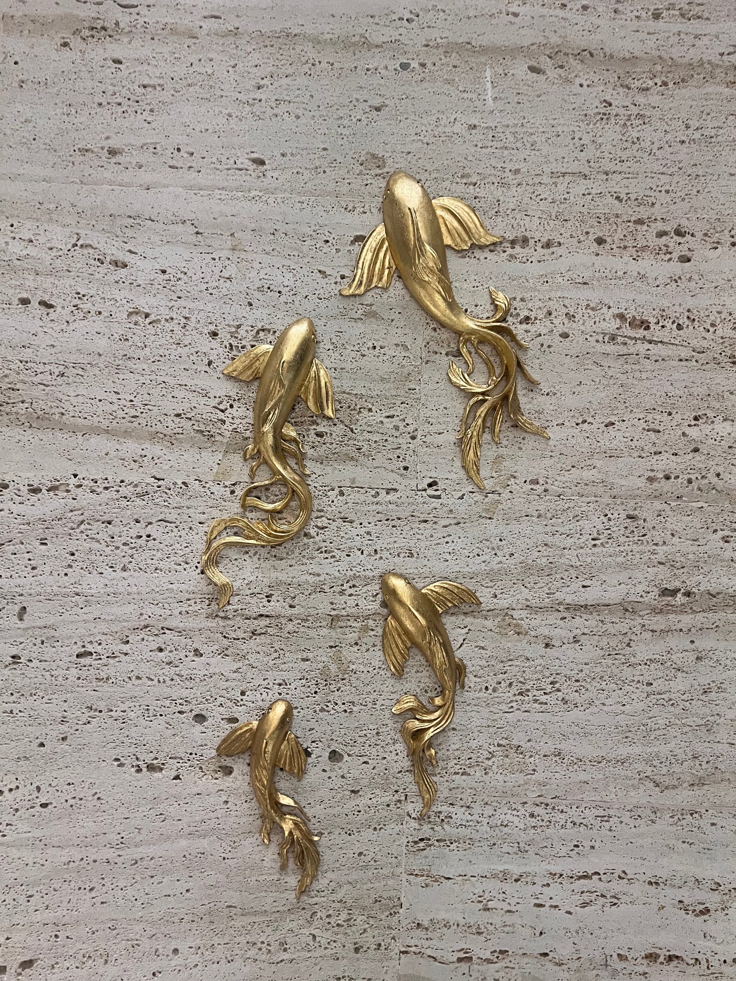 Aqua Gold Wall Fishes