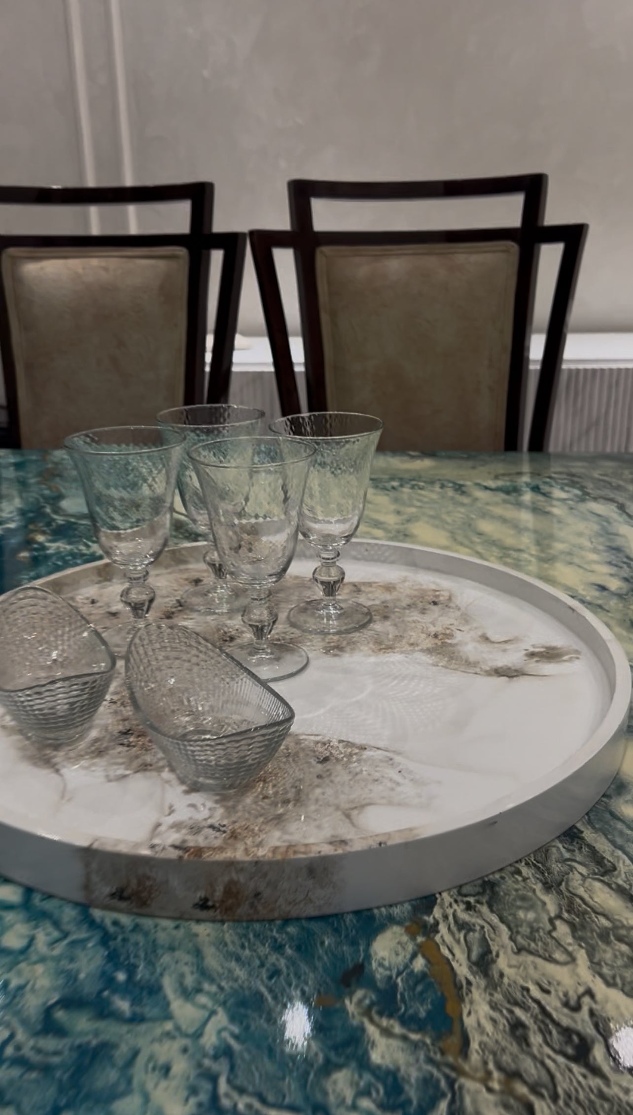 Marbalized tray