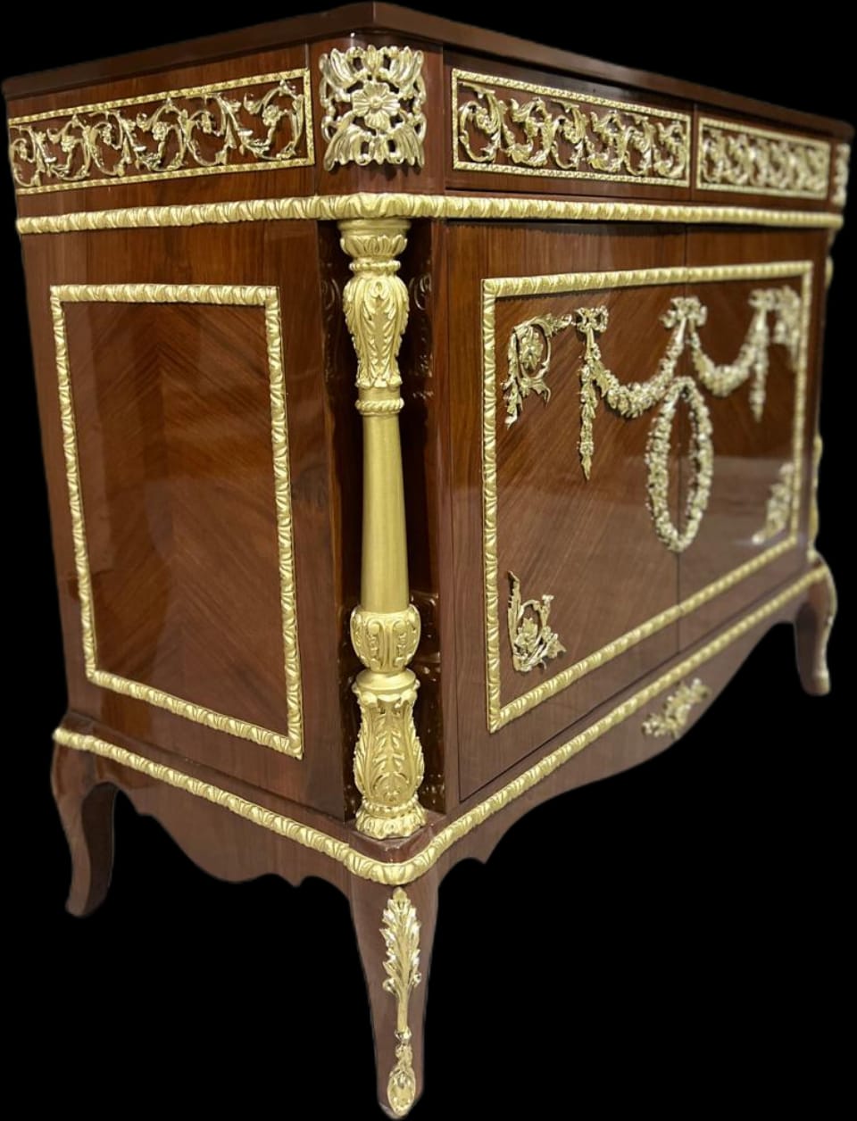 Giltwood Sideboard