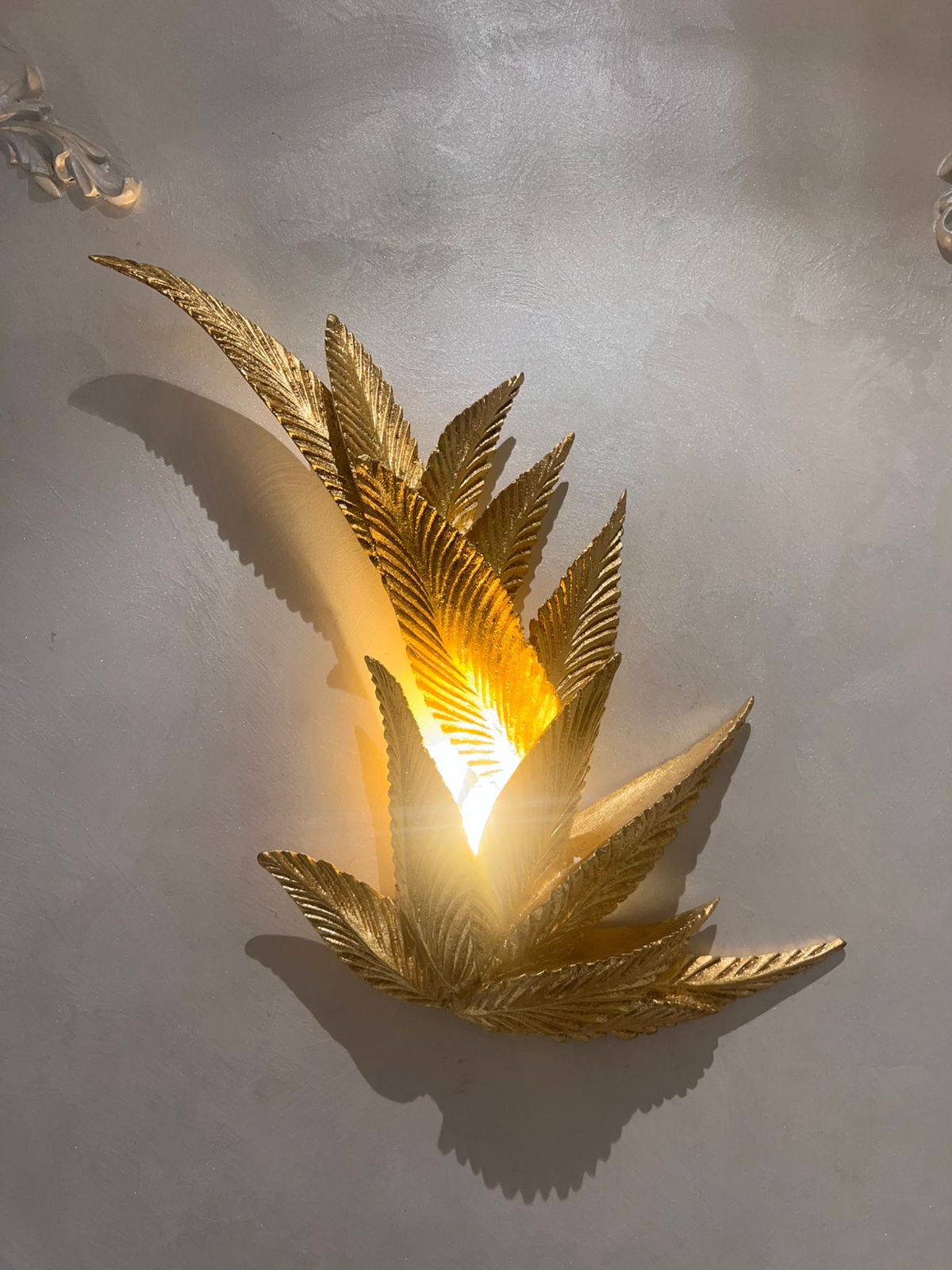 Charm wall lights